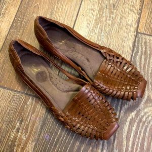 Natural Soul Huarache Woven Sandals